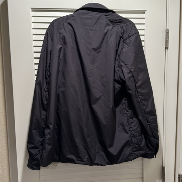 Lululemon men’s insulated reversible jacket (water resistant) - Picture 2 of 3